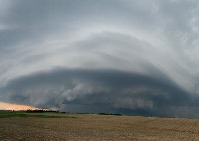 Beautiful Supercell & Several “Gustnadoes” [Arnold, NE 6/8/2020]