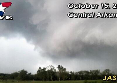 October 15, 2021 • LIVE Arkansas Tornado Warning & Shelf Clouds