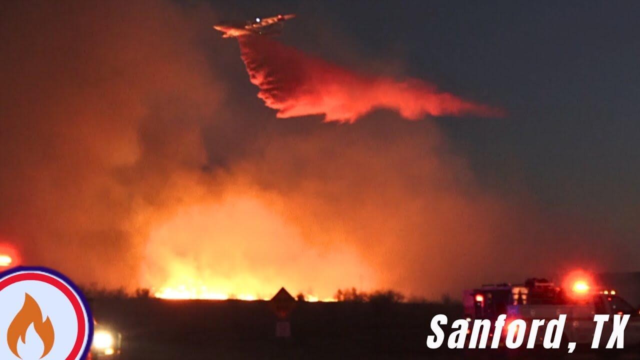Stunning Air Drops on a New Wildfire Sanford, Texas {Blake Brown}